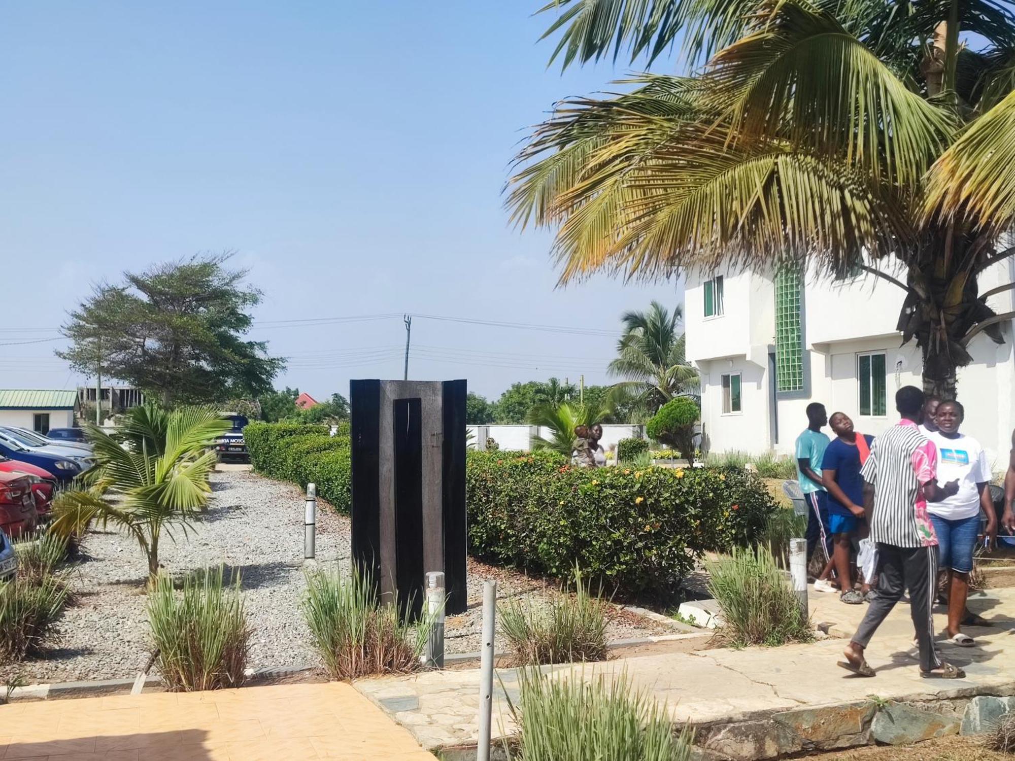 Ellisa Hospitality And Spa Ξενοδοχείο Άκρα Εξωτερικό φωτογραφία